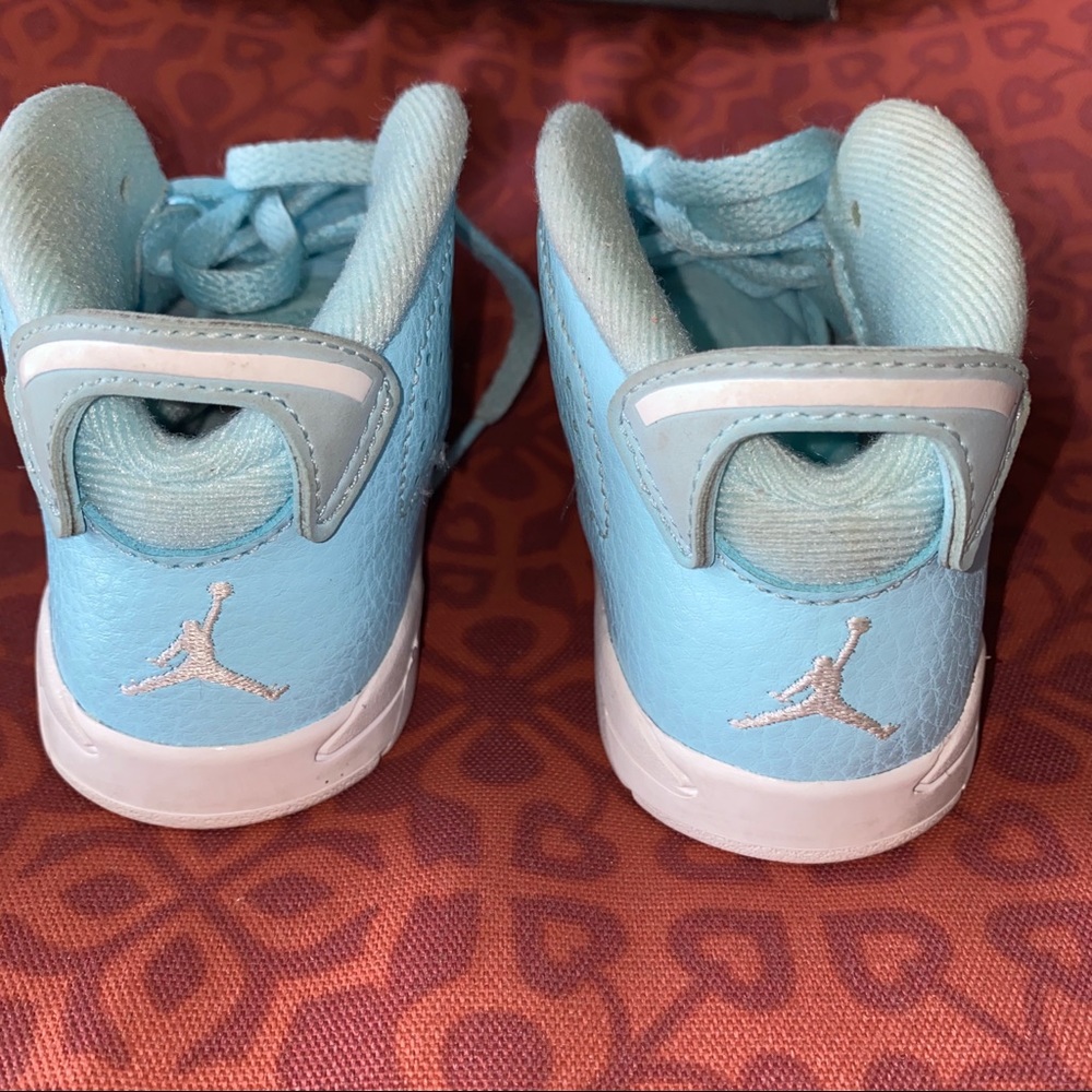 📦Baby Blue Jordans📦 - Picture 8 of 9